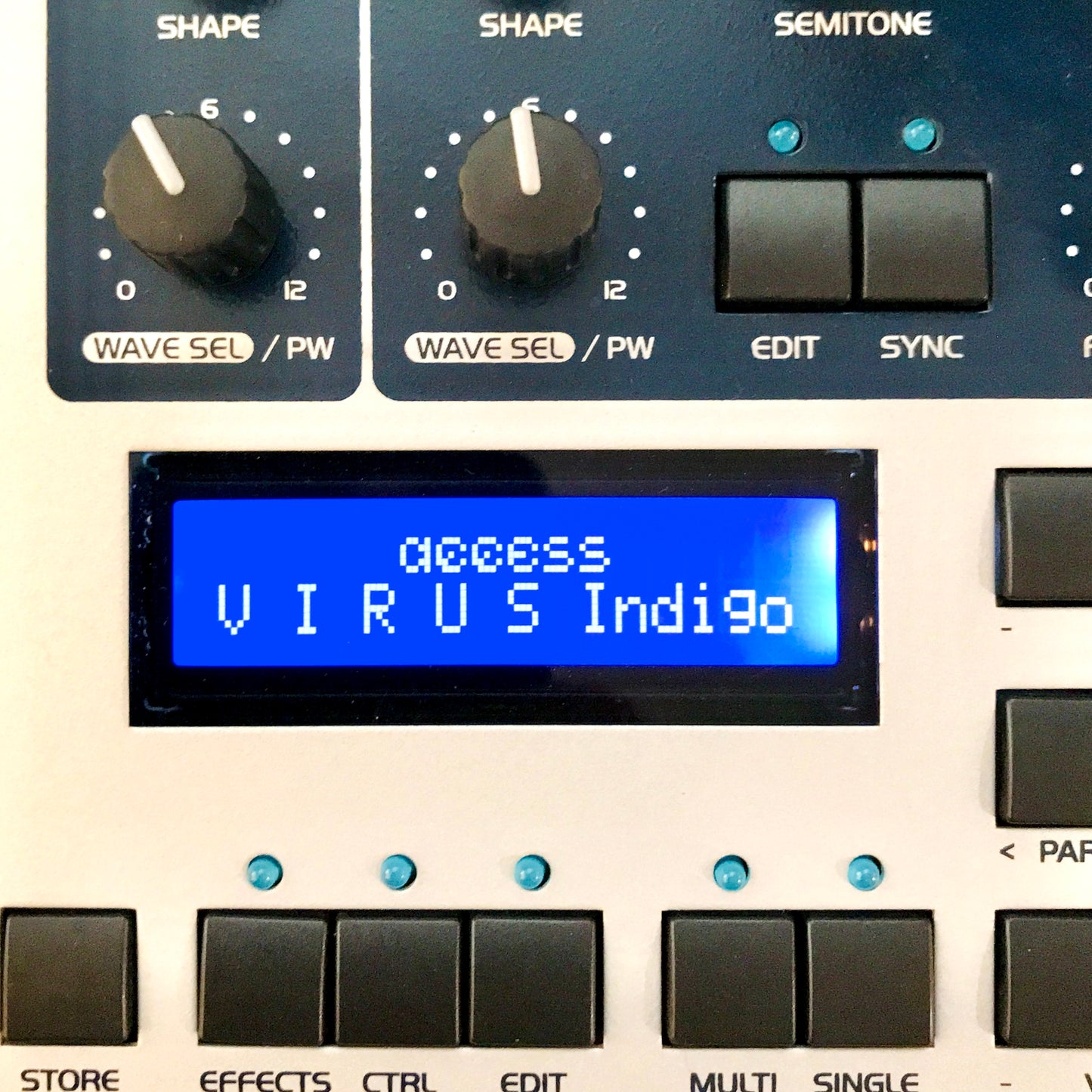 Access Virus Indigo, excellent condition!