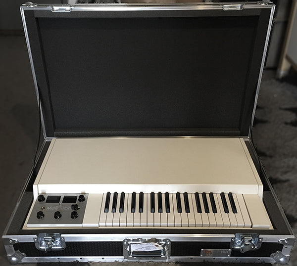 ATA Flight Case for full-size Mellotron M4000D