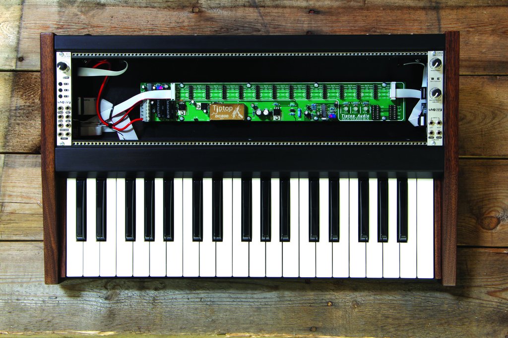 WMD SSF Monolith Case