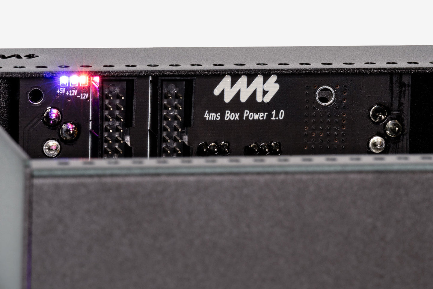4ms Pod32 Powered Eurorack Case (Power Brick NOT included)