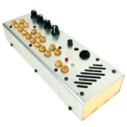 Critter & Guitari Pocket Piano, silver, from 2010, excellent condition!