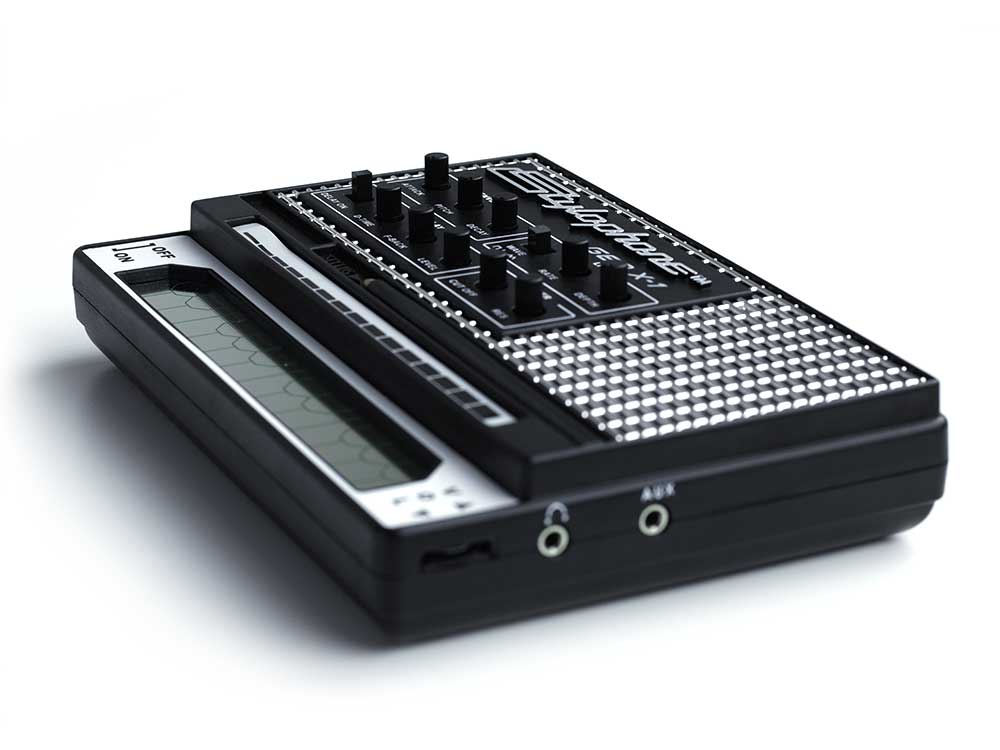 Dubreq Stylophone GEN X-1 Angle 2