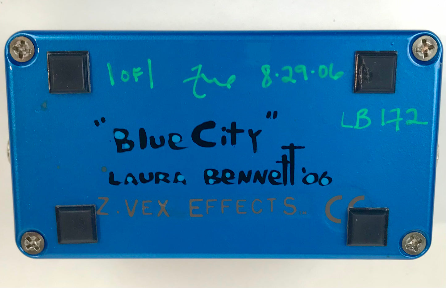 Tremorama "Blue City" Laura Bennett hand painted 2006