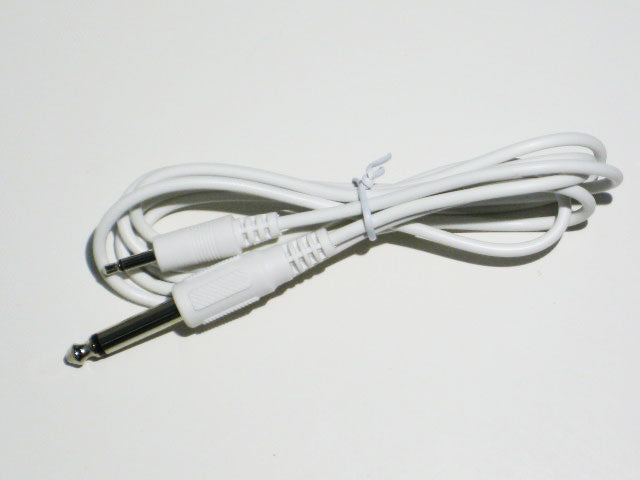 Ad Infinitum 60” White 3.5mm to 1/4" patch cable