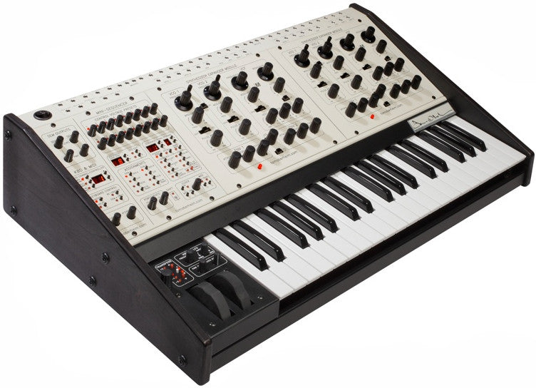 Two Voice Pro Synthesizer
